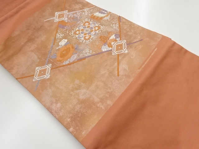 リサイクル　菱に華文・蝶・草花模様織出し名古屋帯